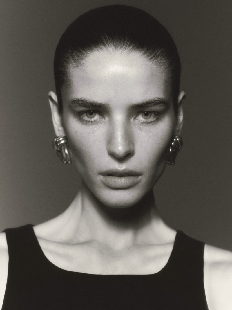 Photo of model Libby Taverner - ID 726211