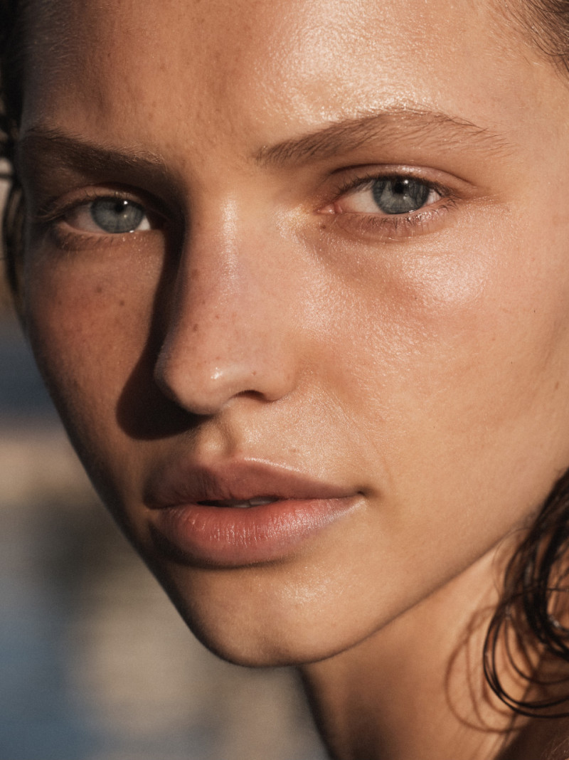 Photo of model Claire Marie Biegalski - ID 726225