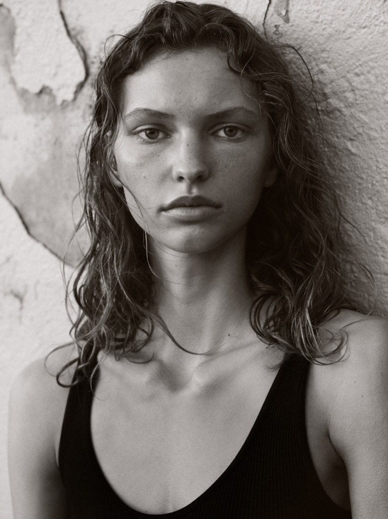 Photo of model Claire Marie Biegalski - ID 726237