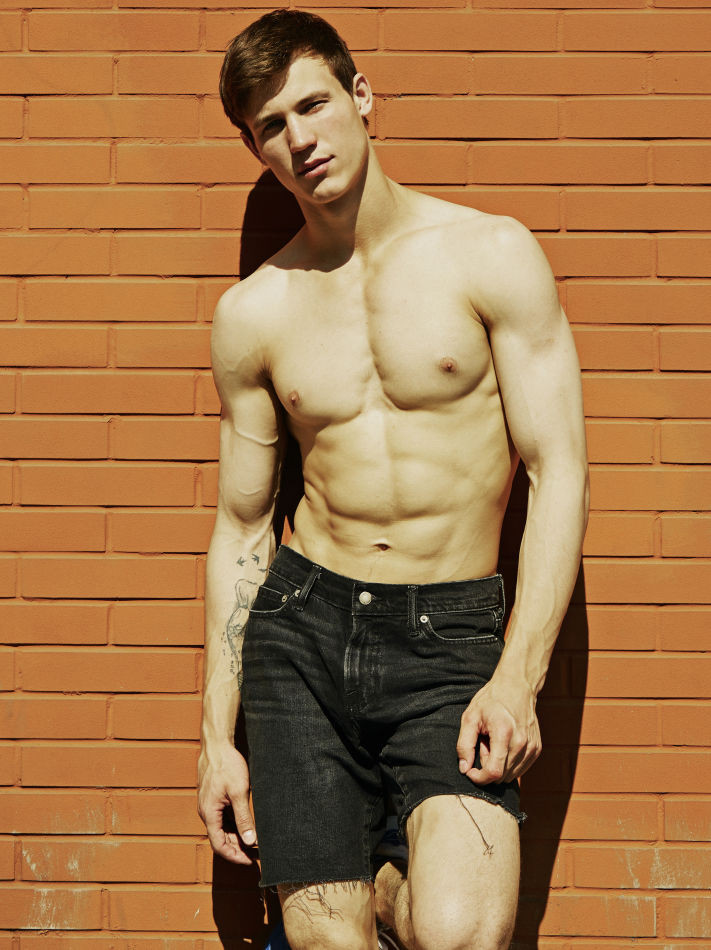 Photo of model Andrei Khylevych - ID 726327