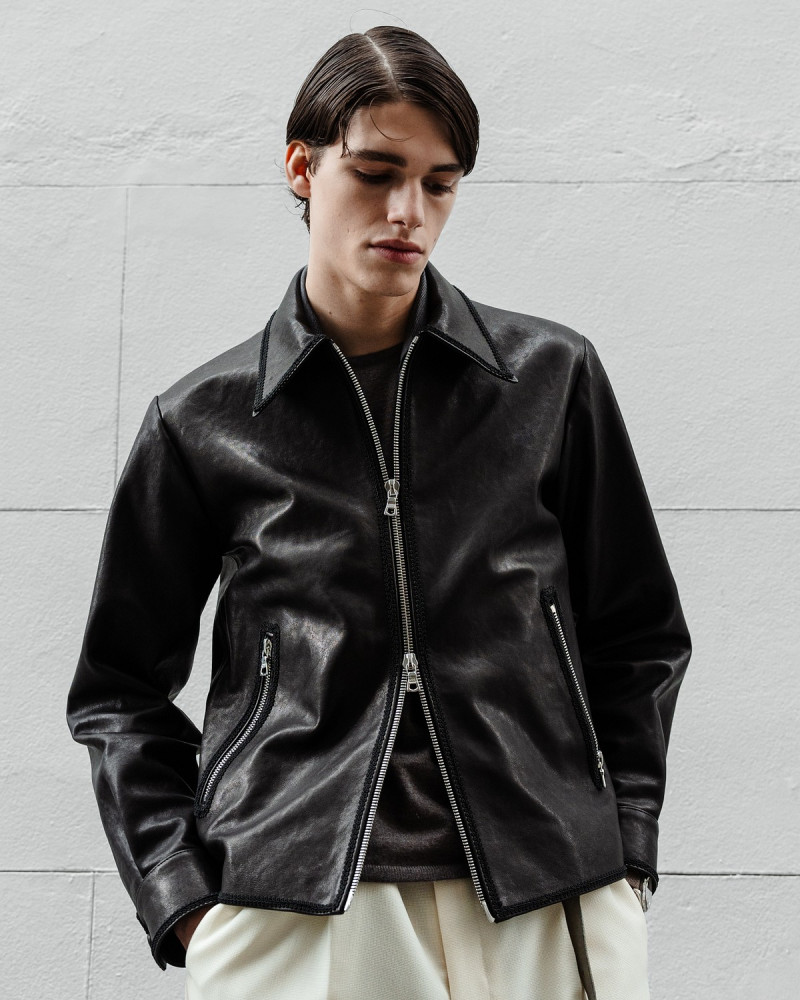 Photo of model Theo Crown - ID 726495