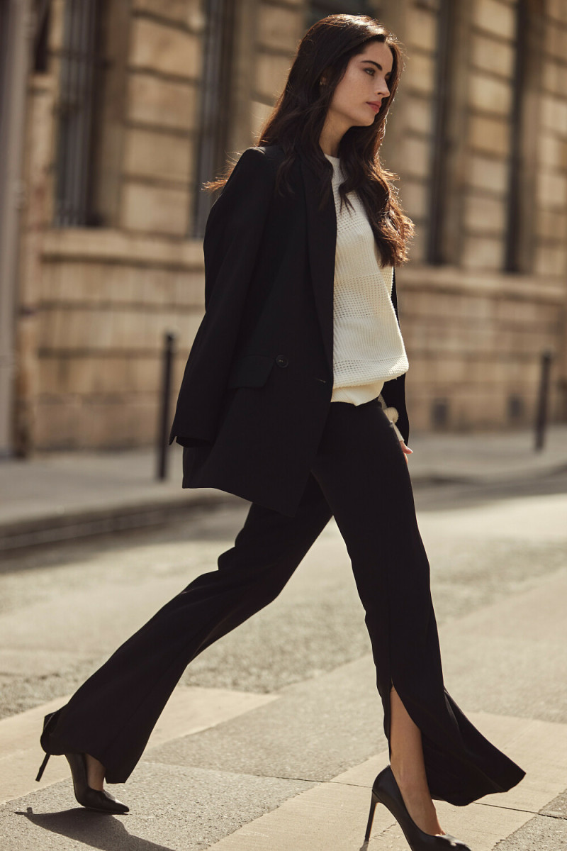 Photo of model Renee Murden - ID 726566