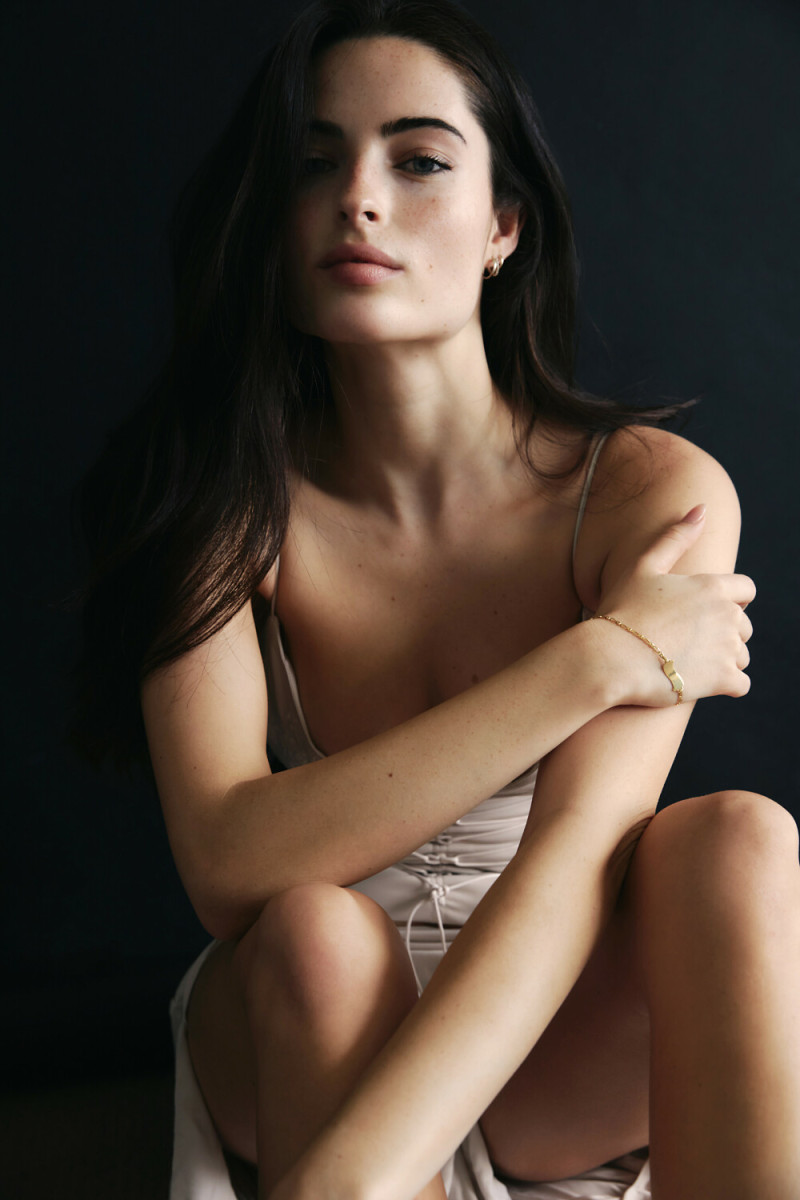 Photo of model Renee Murden - ID 726573