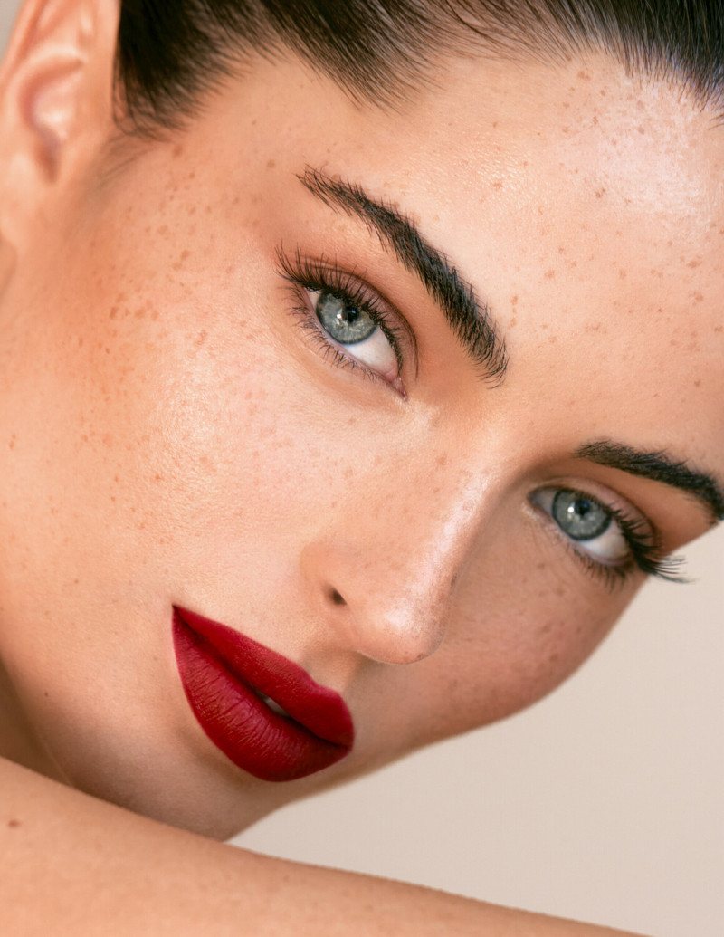 Photo of model Renee Murden - ID 726581