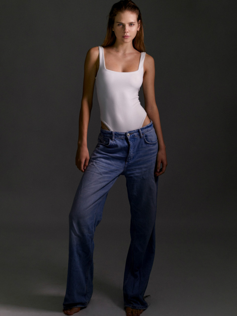 Photo of model Eleni Boutouridi - ID 726875