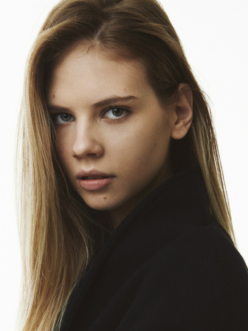 Photo of model Eleni Boutouridi - ID 726879