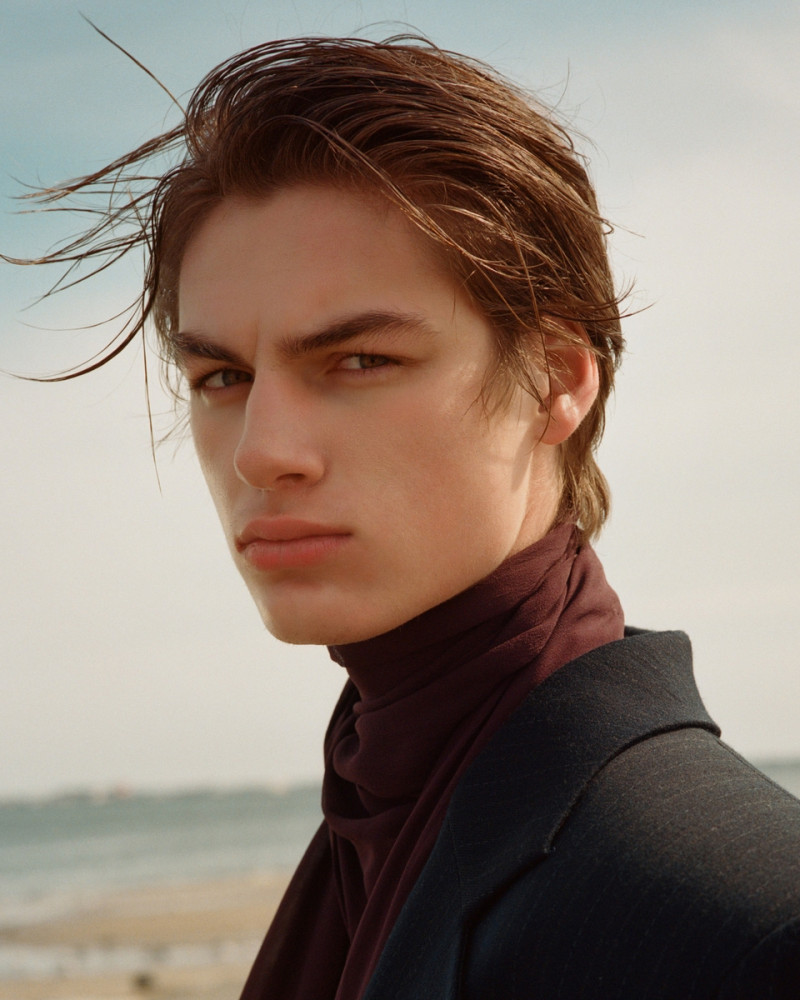 Photo of model Finn Farrell - ID 727054