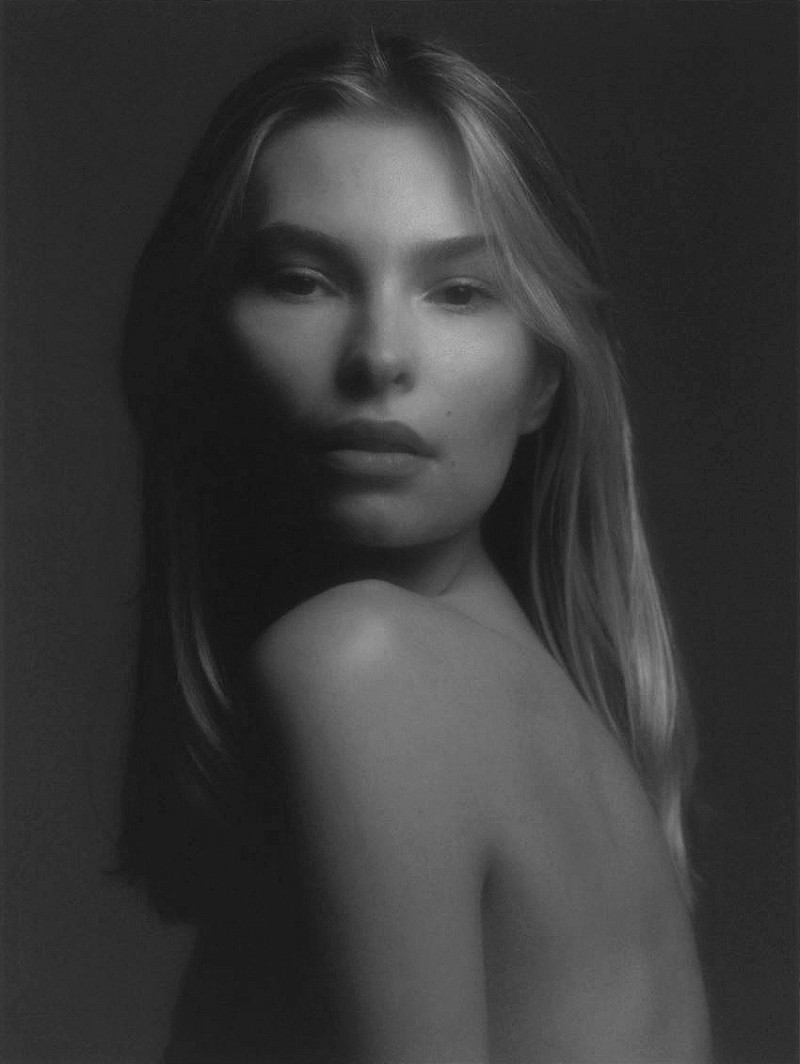 Photo of model Darina Deryzemlia - ID 727076