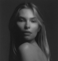 Darina Deryzemlia