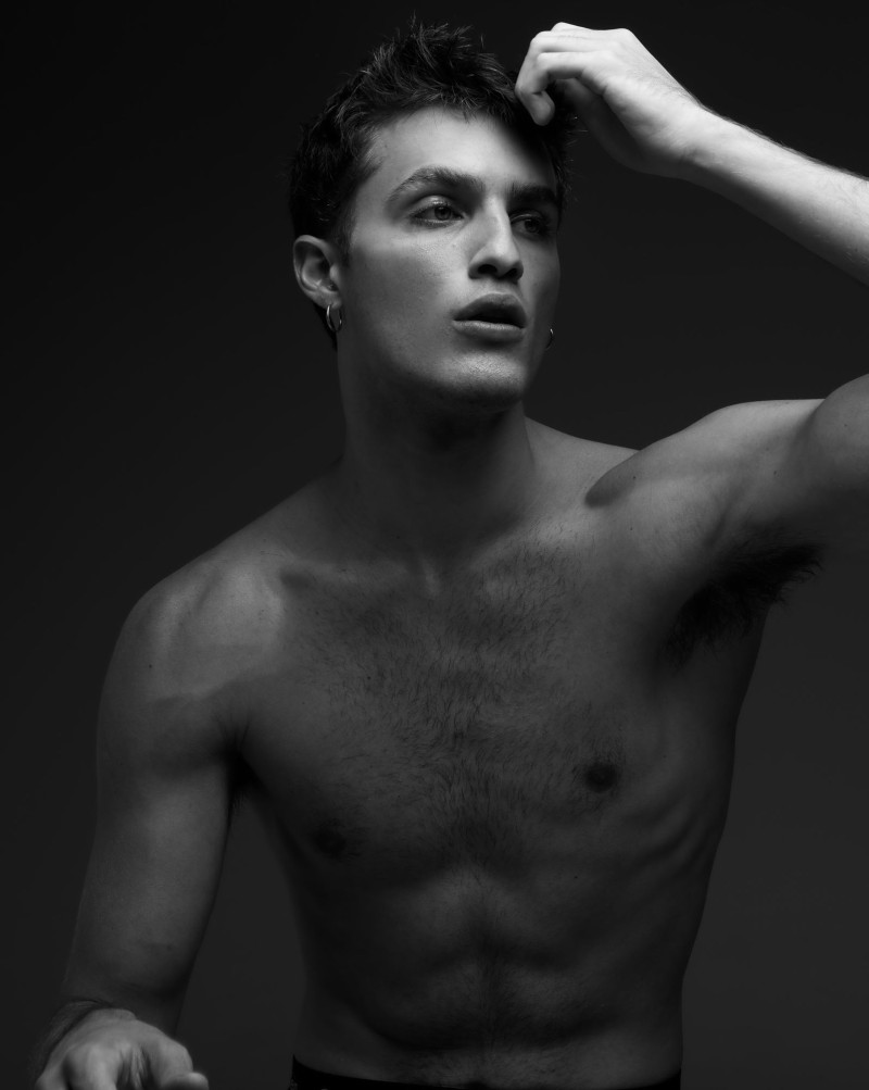 Photo of model Guilherme Blanco - ID 727275