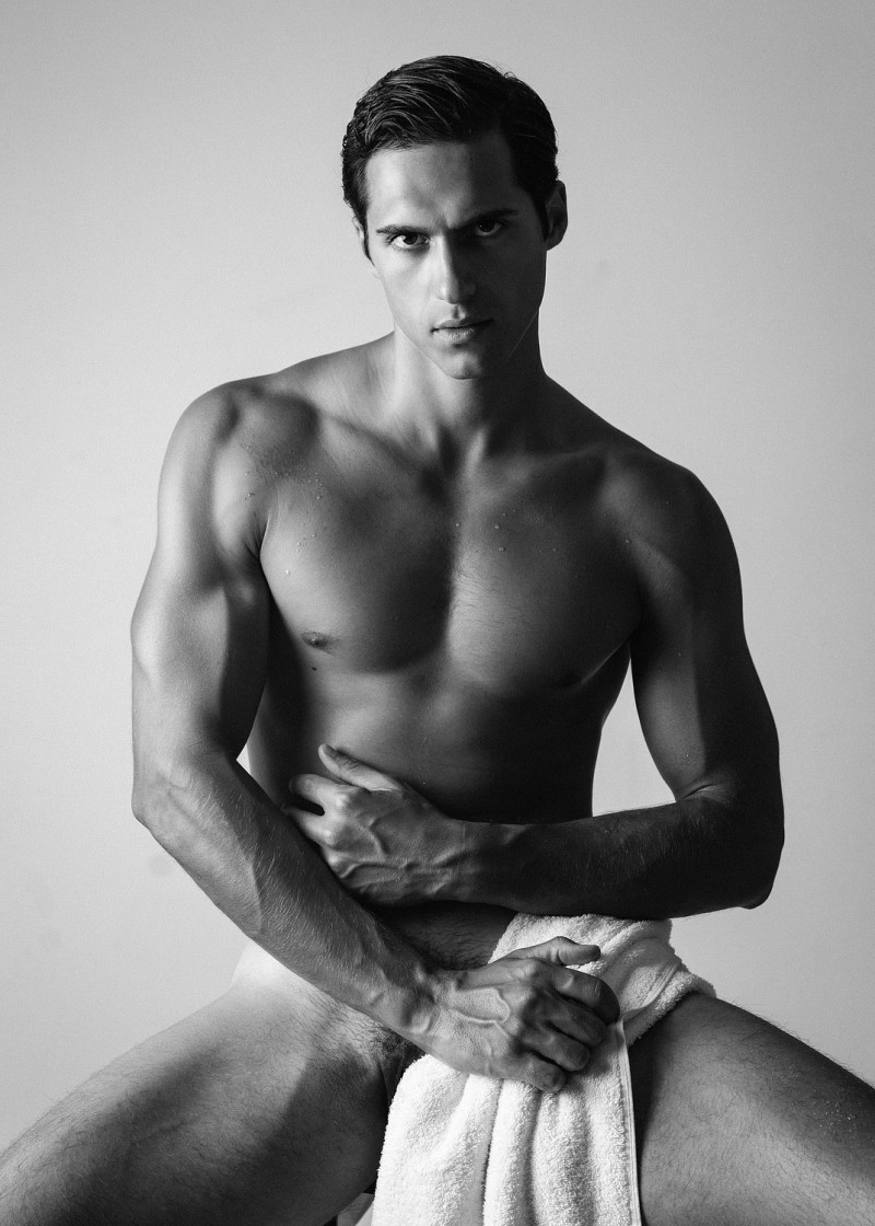 Photo of model Dimitris Papanikolaou - ID 727313