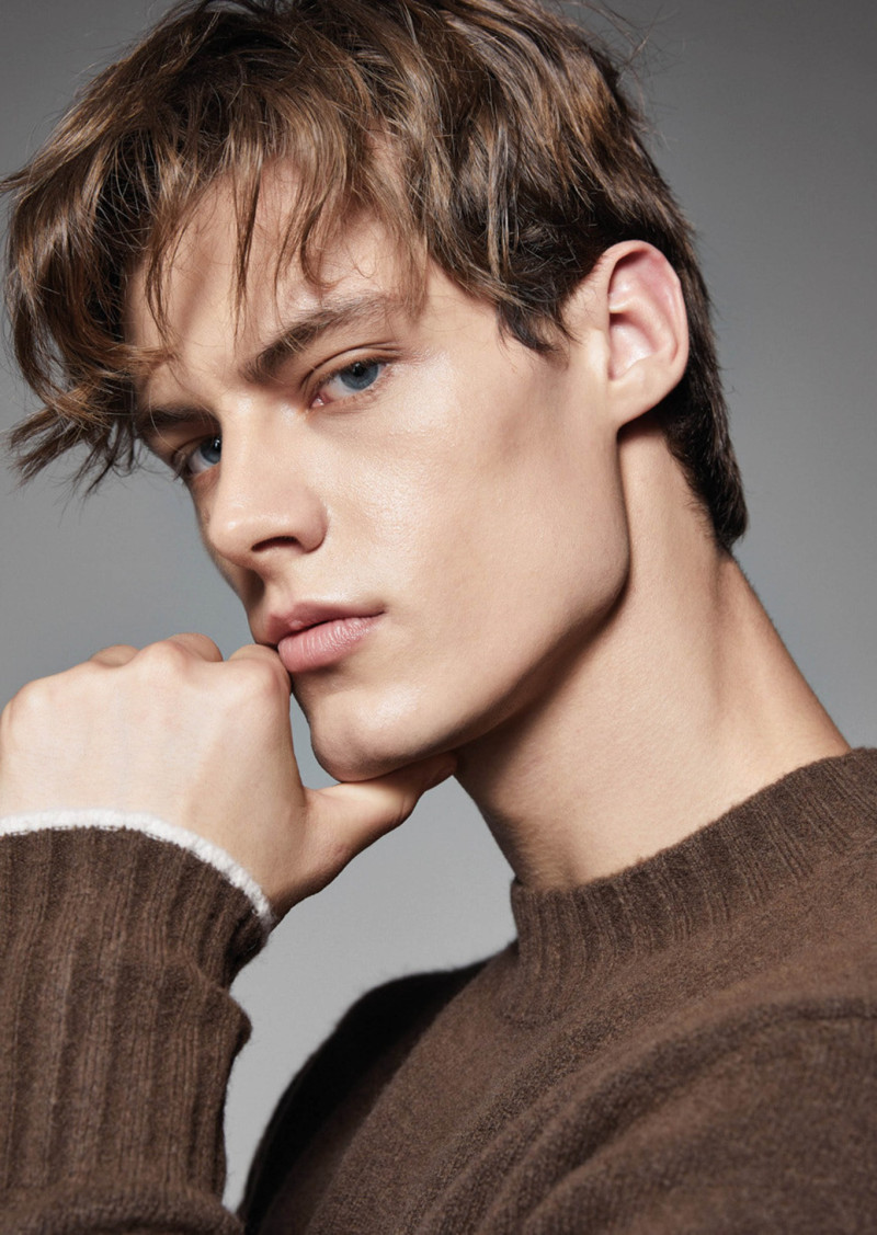 Photo of model Gabriel Sandru - ID 727331