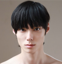 Jinglun Xue