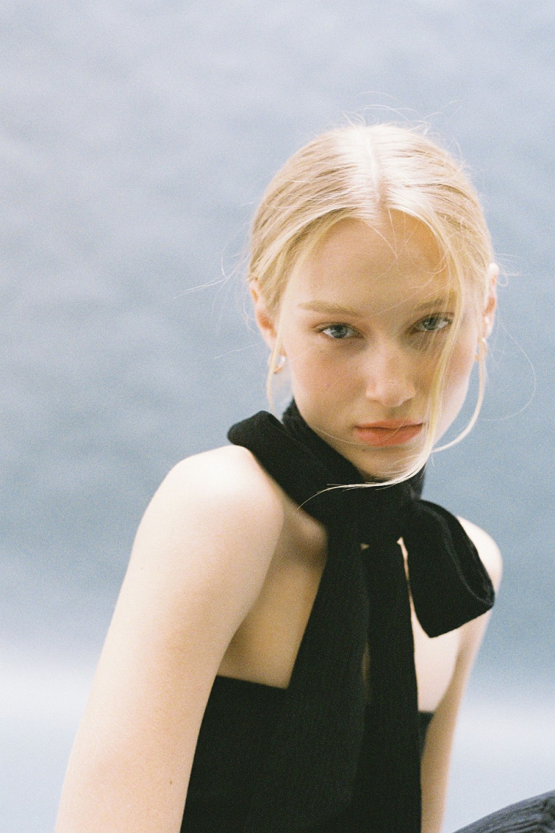 Photo of model Alena Nizova - ID 727523
