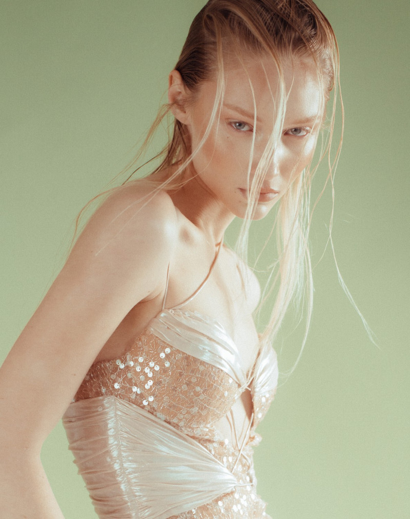 Photo of model Alena Nizova - ID 727527