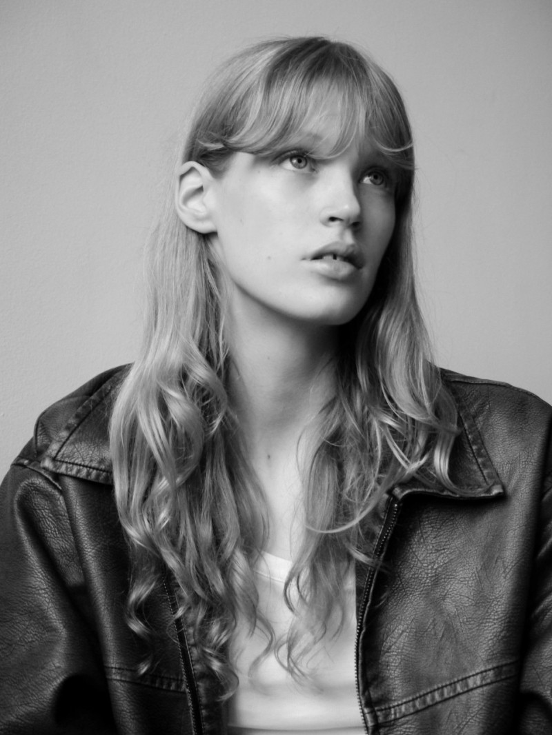 Photo of model Jacqui Hooper - ID 727645