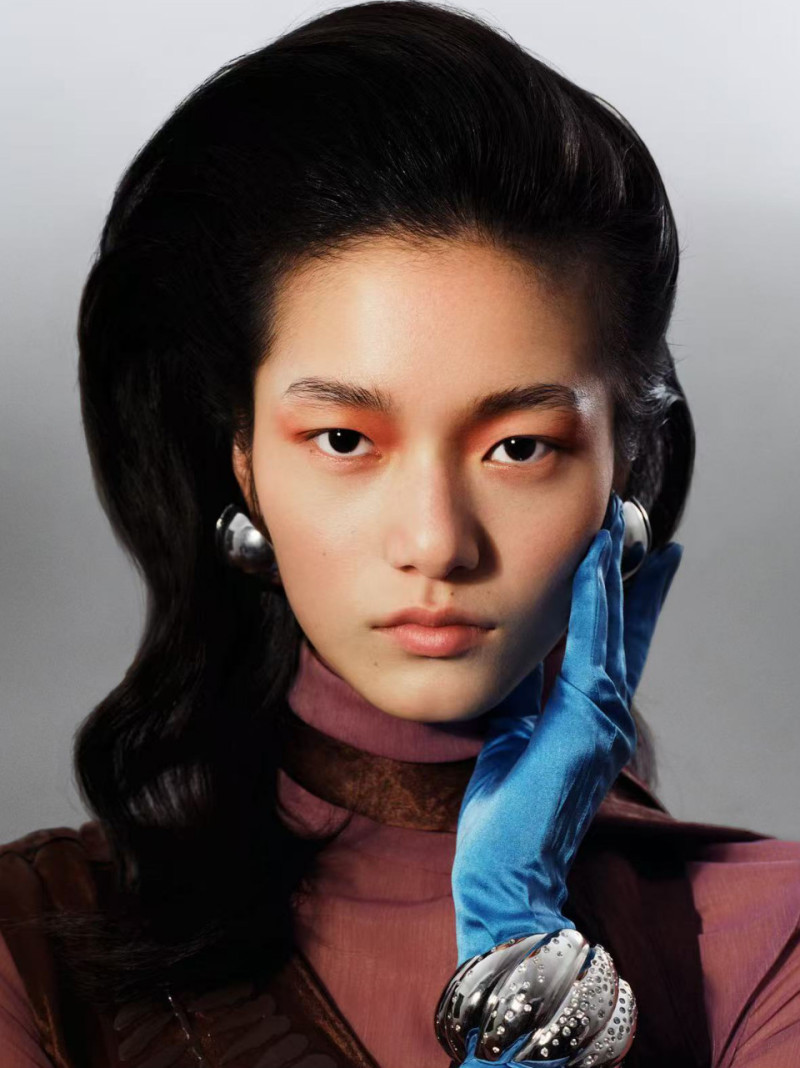 Photo of model Qiuyue Li - ID 727714