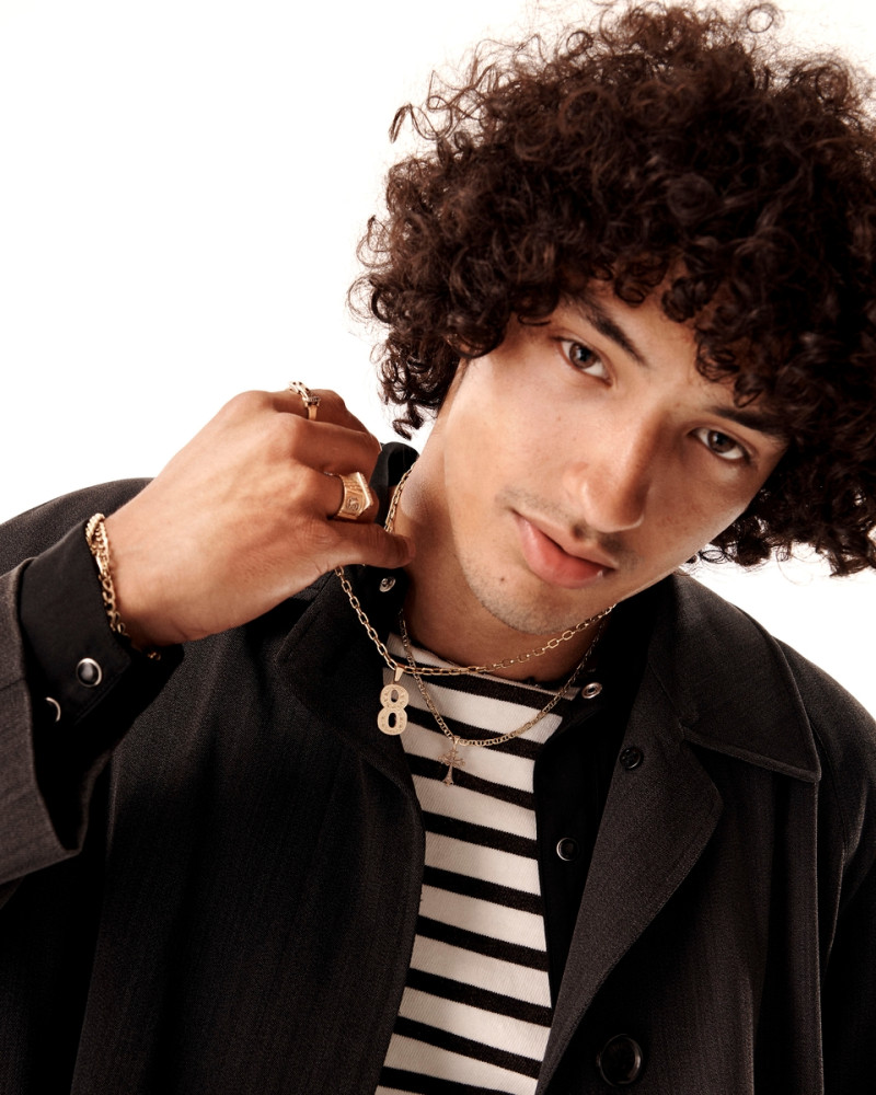 Photo of model Donovan Santos - ID 727737