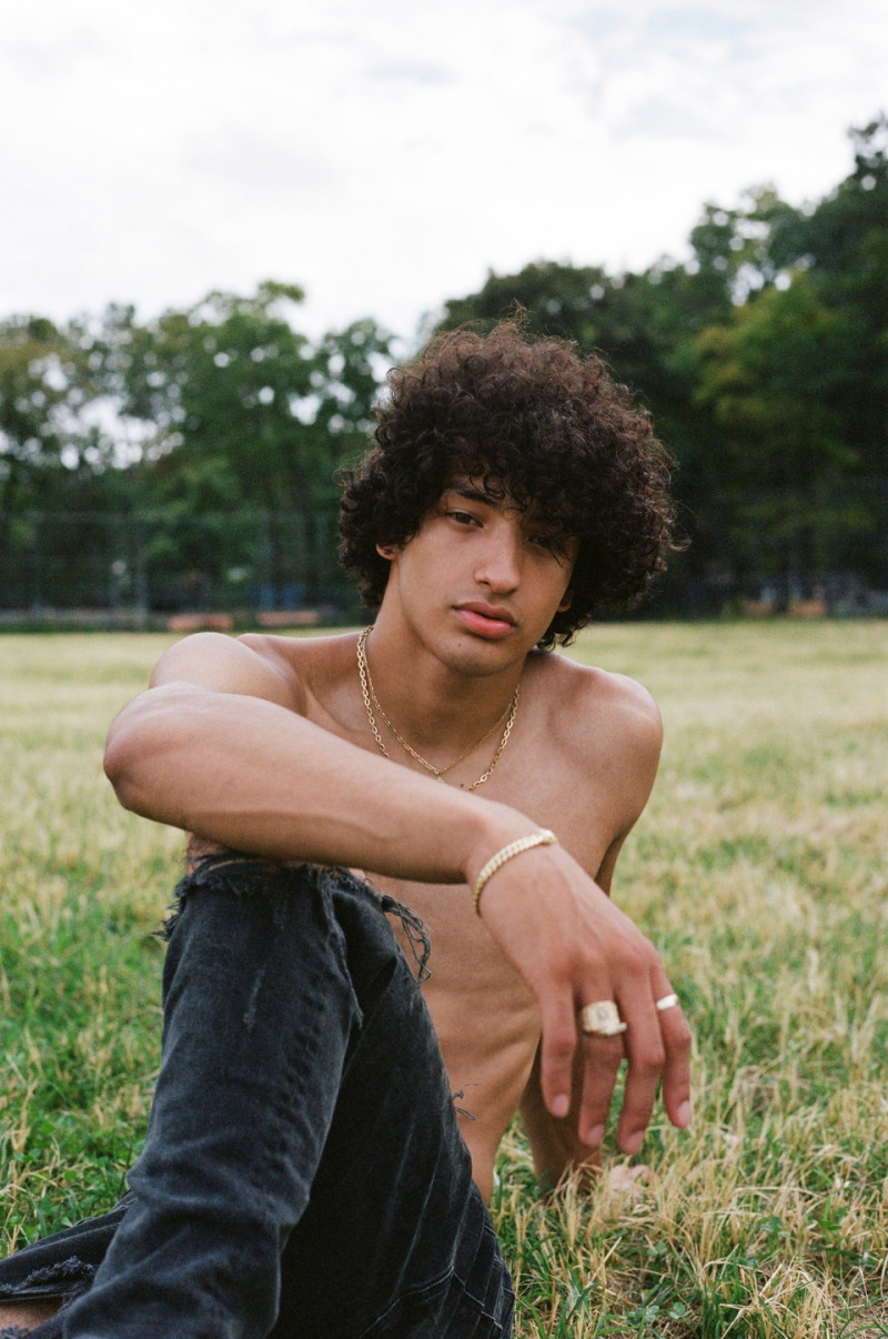 Photo of model Donovan Santos - ID 727743
