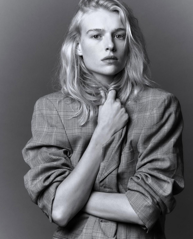 Photo of model Dana Elmers - ID 727769