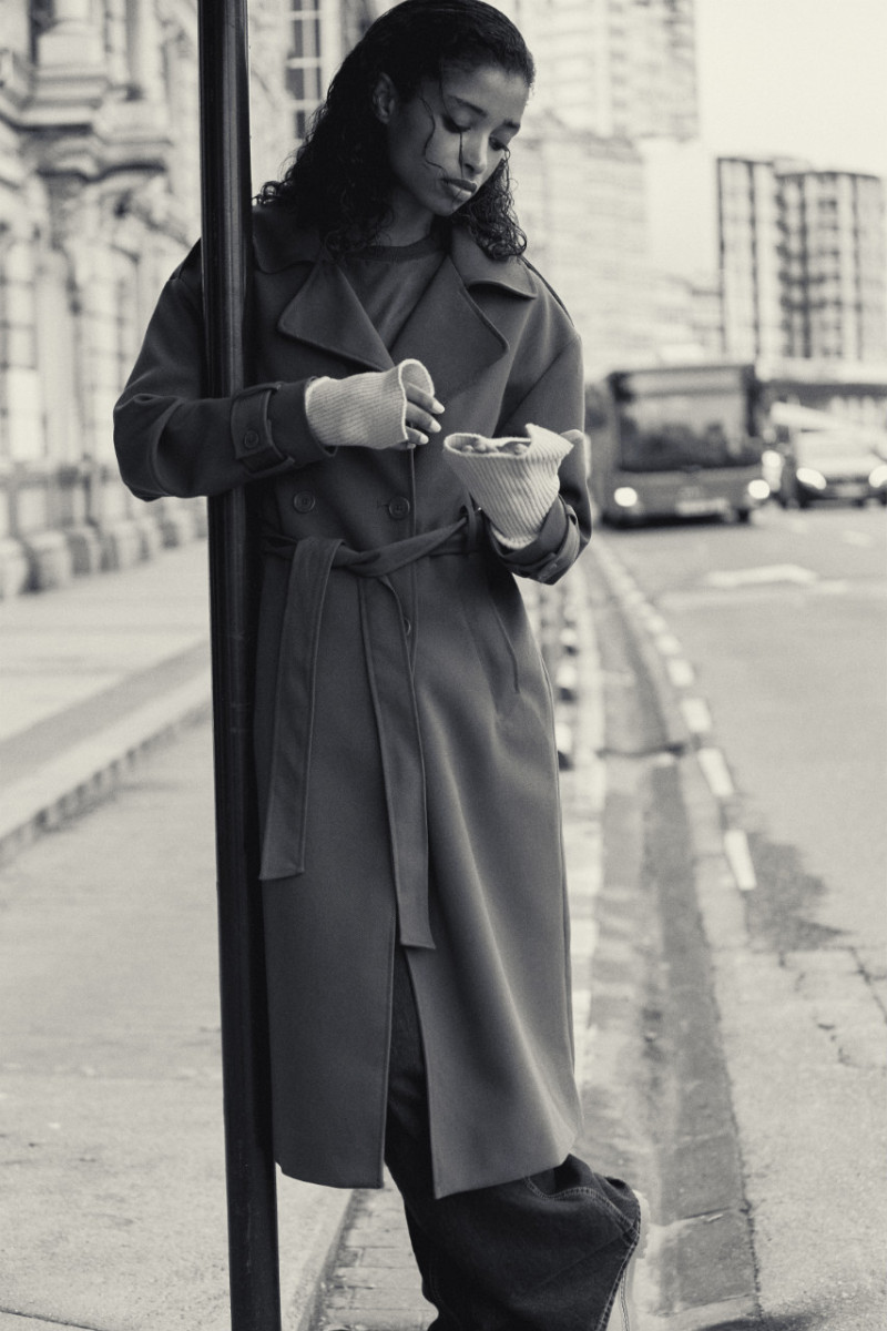 Photo of model Amy Sarr - ID 727803