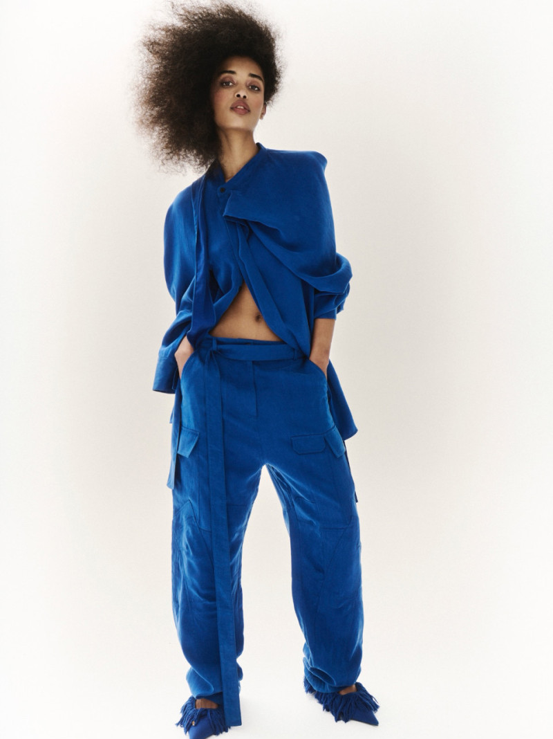 Photo of model Amy Sarr - ID 727817