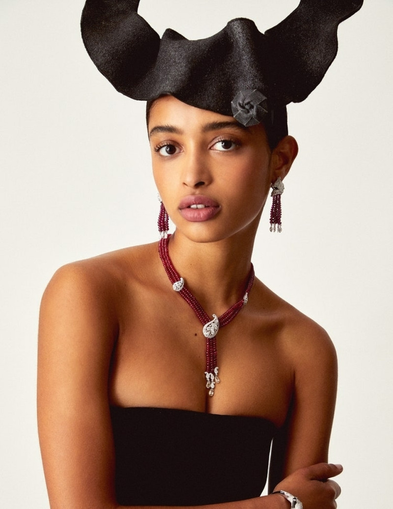 Photo of model Amy Sarr - ID 727822
