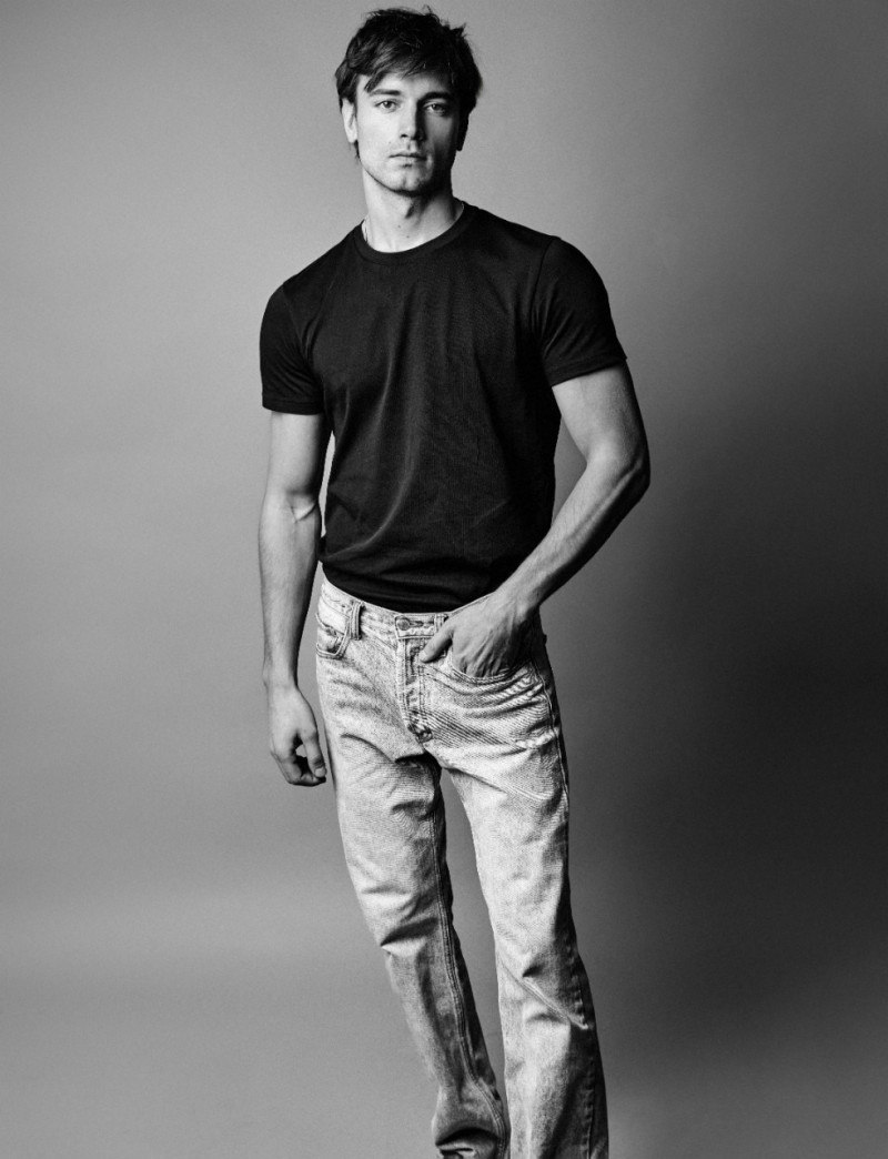 Photo of model Eduard Badaluta - ID 727857