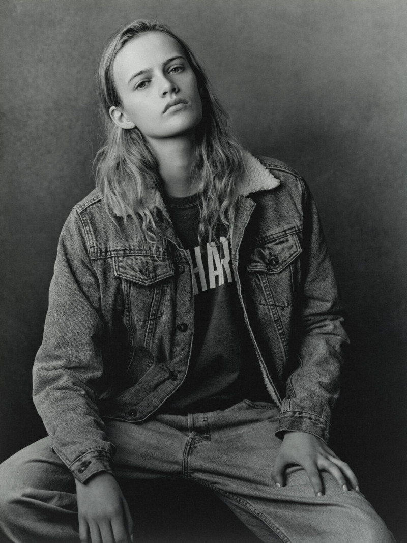 Photo of model Lauren Huyskens - ID 727923