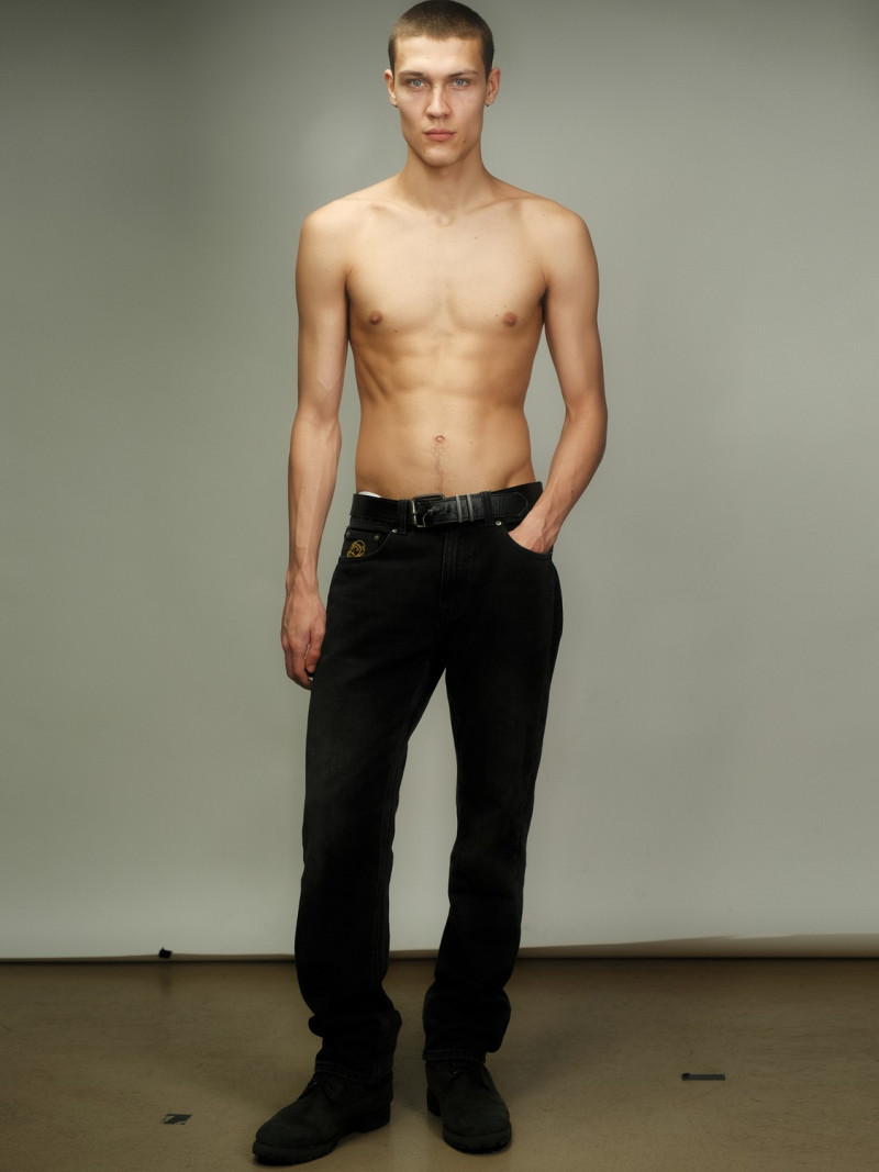 Photo of model Zack Carton - ID 728002