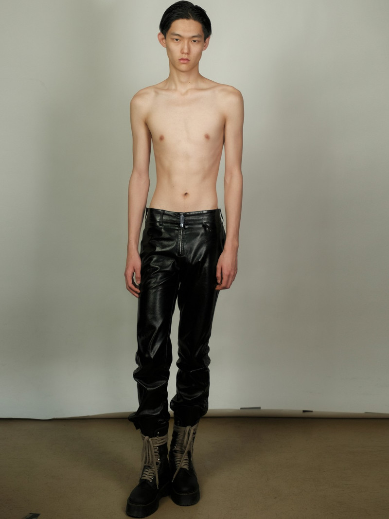 Photo of model Liu Qinzheng - ID 728049