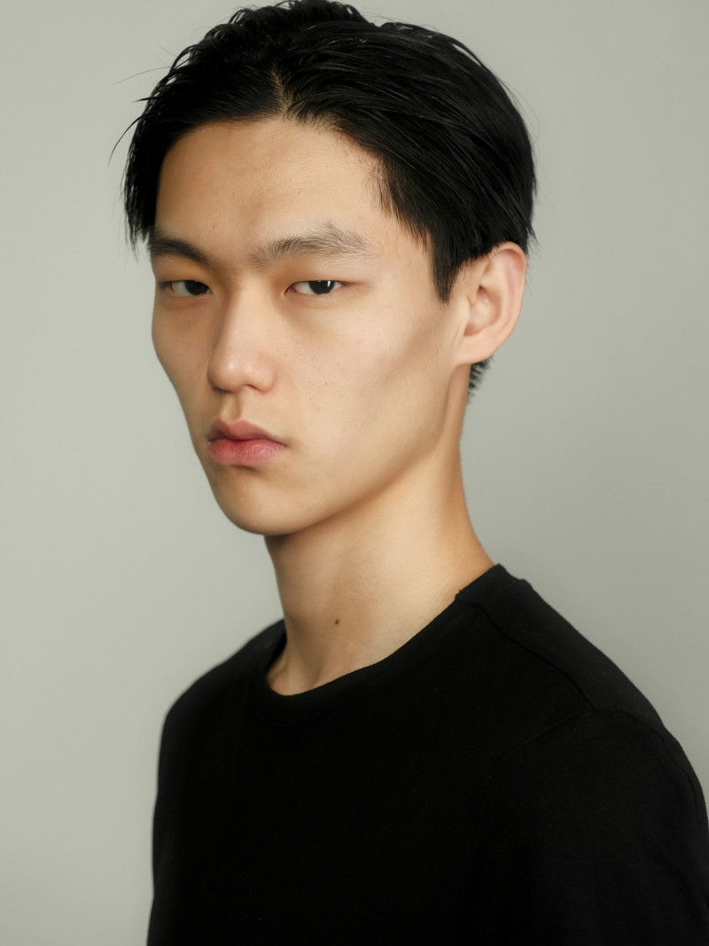 Photo of model Liu Qinzheng - ID 728055