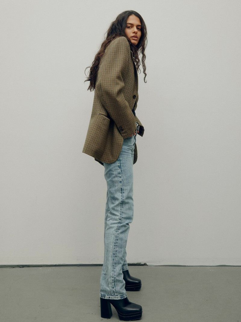 Photo of model Sophia Santamarina - ID 728241