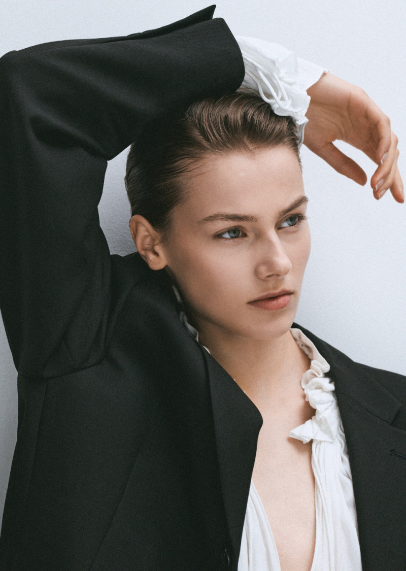 Photo of model Famke van Hasselt - ID 728354