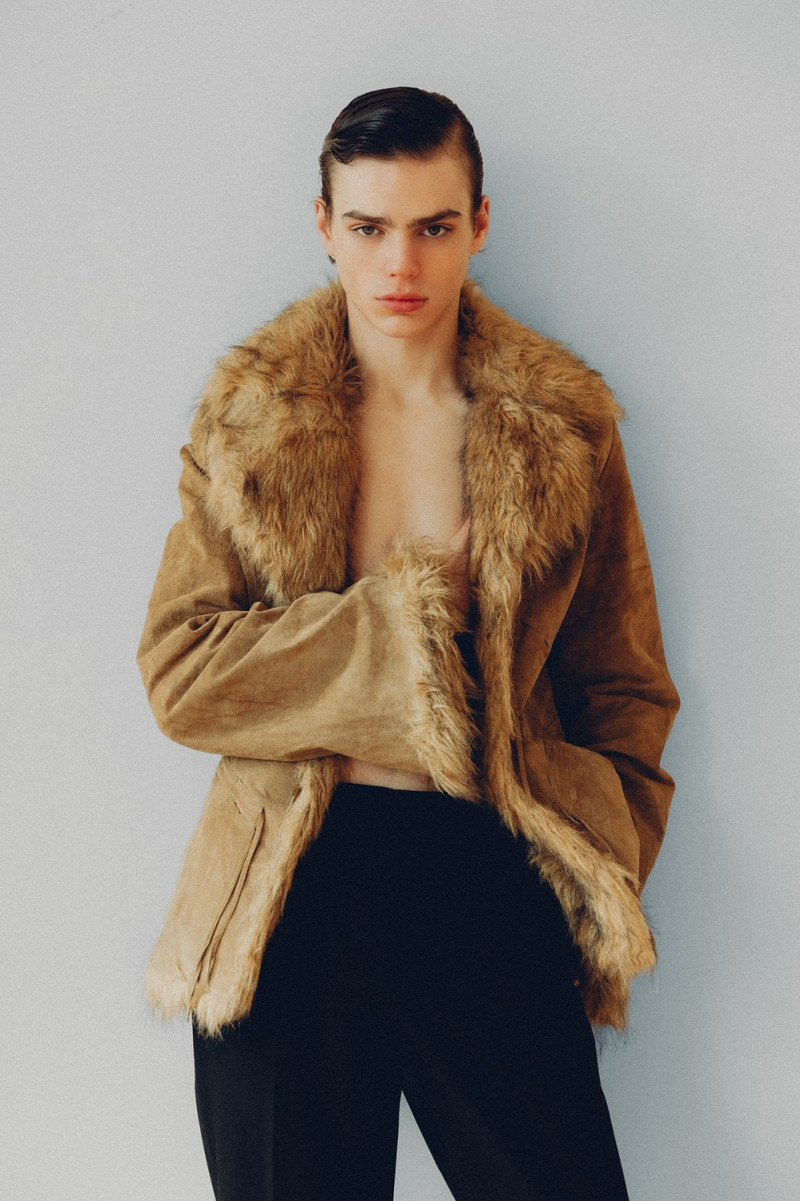 Photo of model Max Vespa - ID 728380