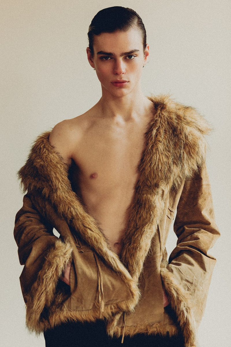 Photo of model Max Vespa - ID 728382
