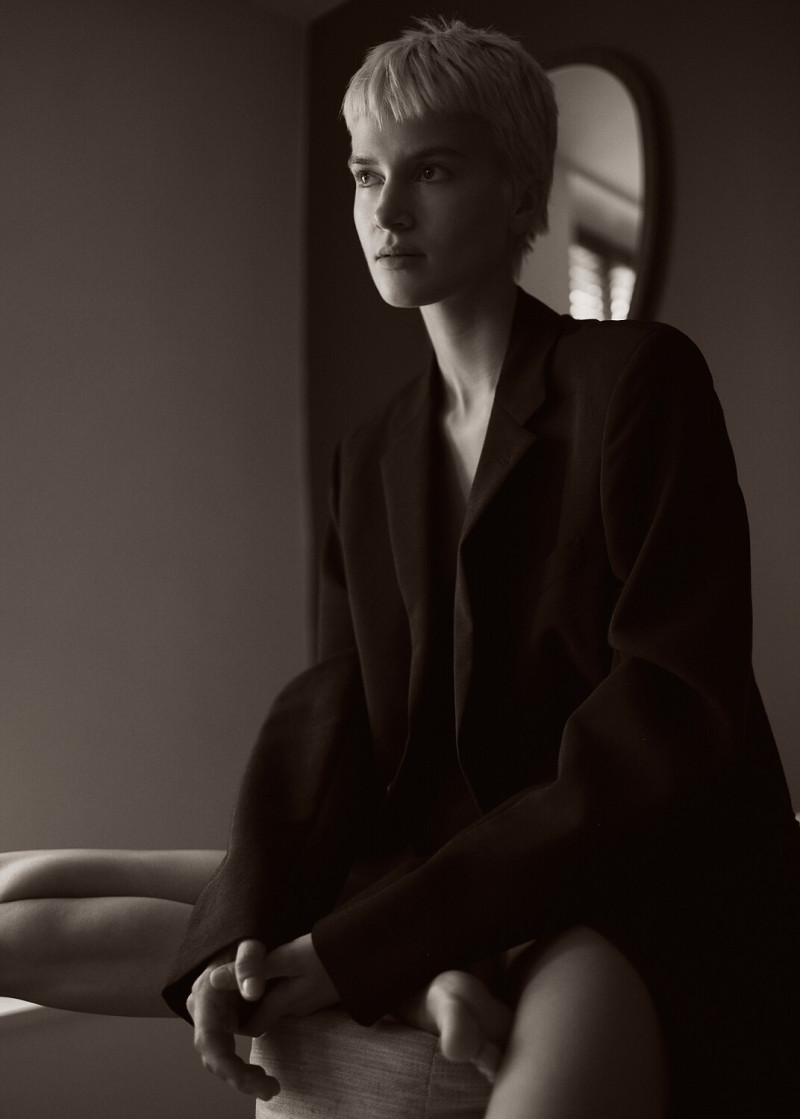 Photo of model Karolina Lombergar - ID 728442