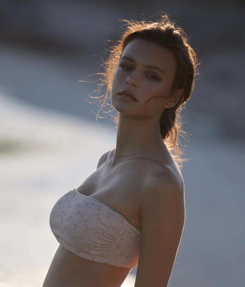 Photo of model Lucia Bramani - ID 728591