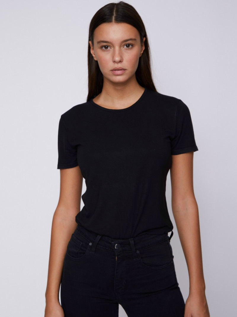 Photo of model Lucia Bramani - ID 728592