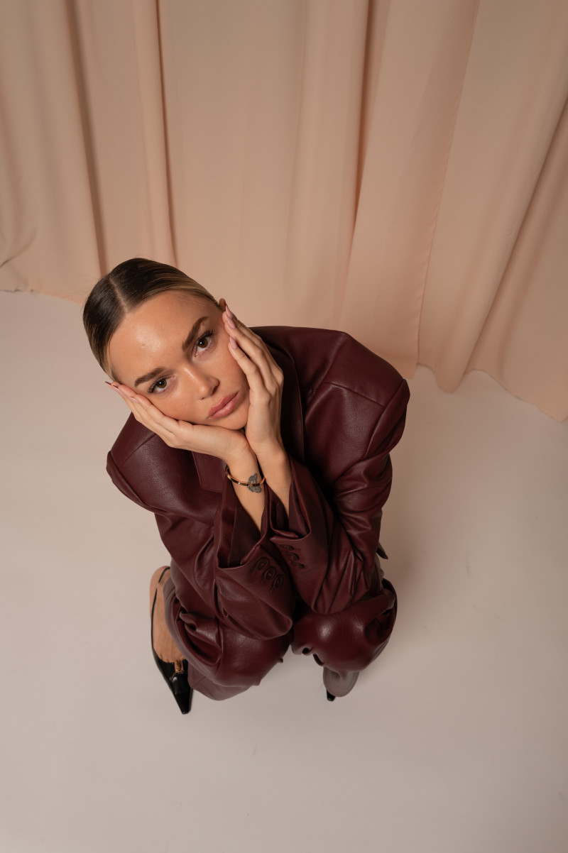 Photo of model Anouchka Lou - ID 728661