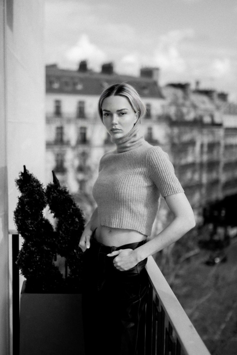 Photo of model Anouchka Lou - ID 728709