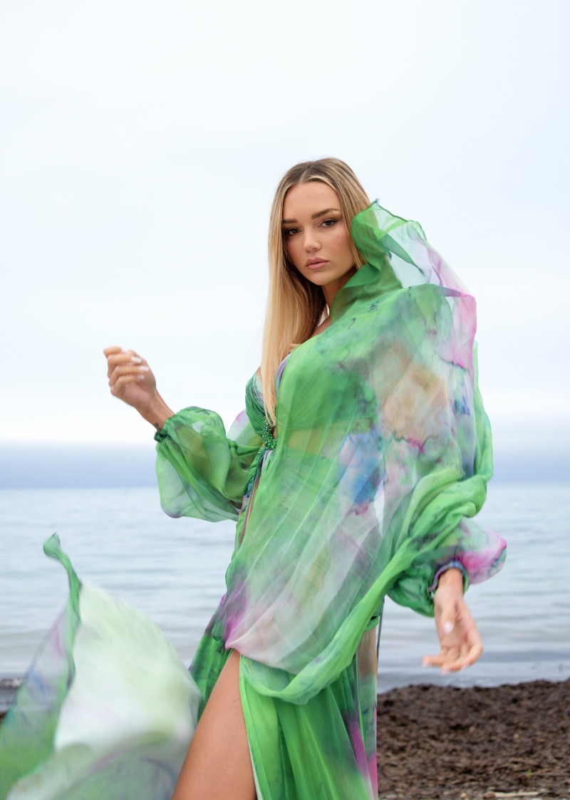 Photo of model Anouchka Lou - ID 728729