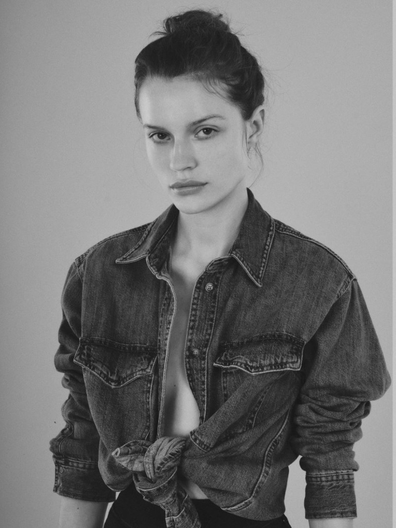 Photo of model Diana Taran - ID 728803