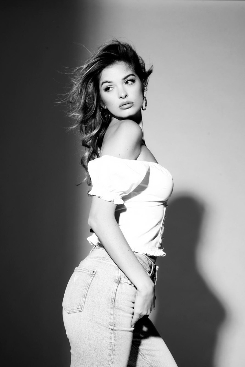 Photo of model Seyla Brigitte Zanon - ID 728834