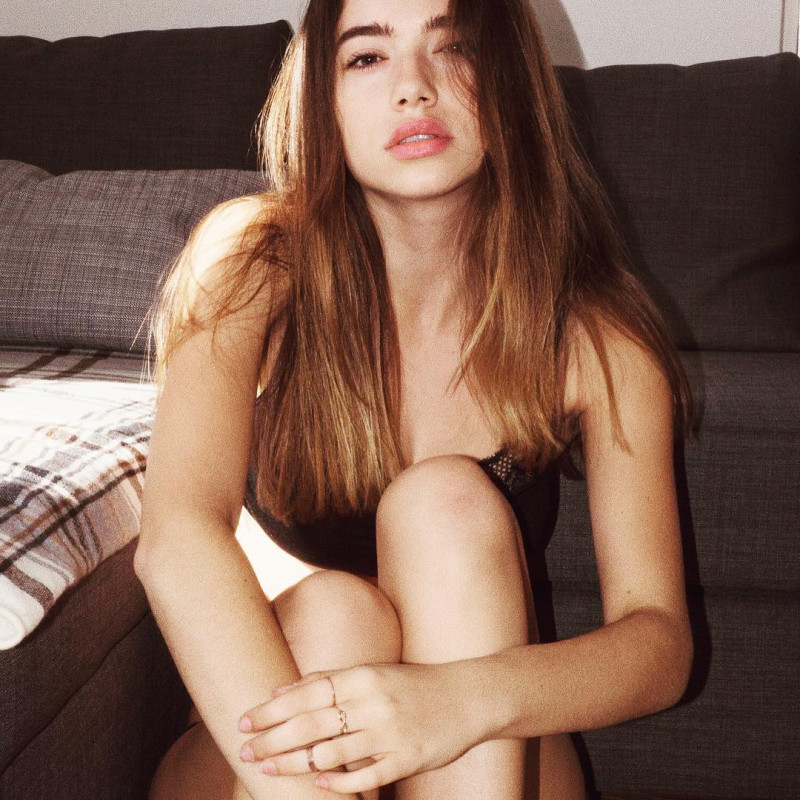 Photo of model Ella Ayalon - ID 728917