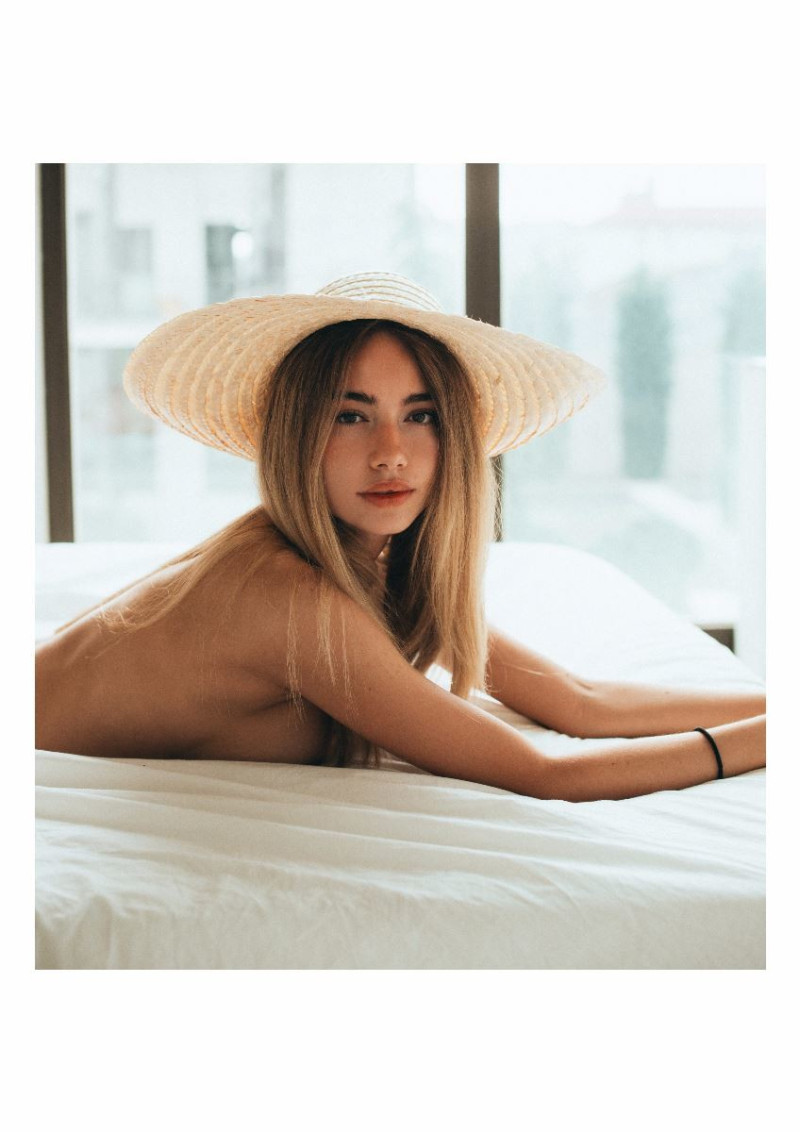 Photo of model Ella Ayalon - ID 728935