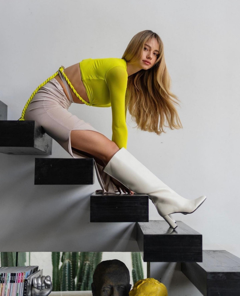 Photo of model Ella Ayalon - ID 729152