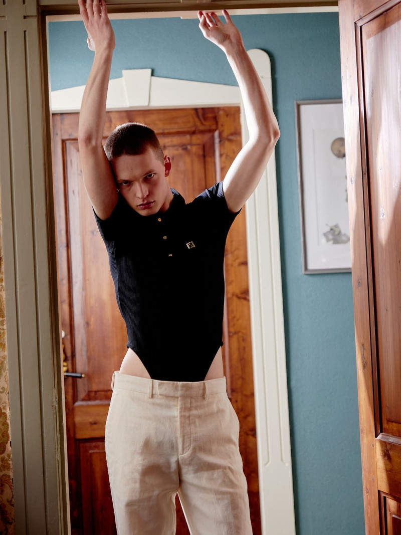 Photo of model David Kenvesh - ID 729425