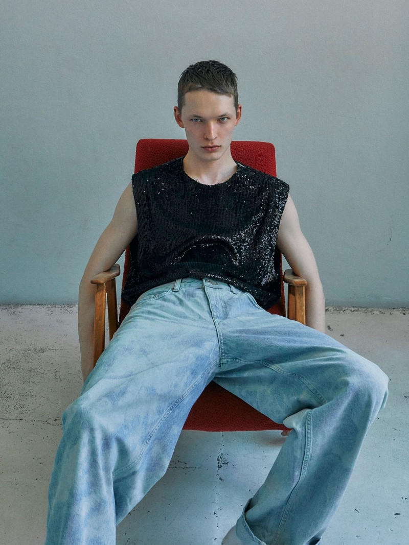 Photo of model David Kenvesh - ID 729431