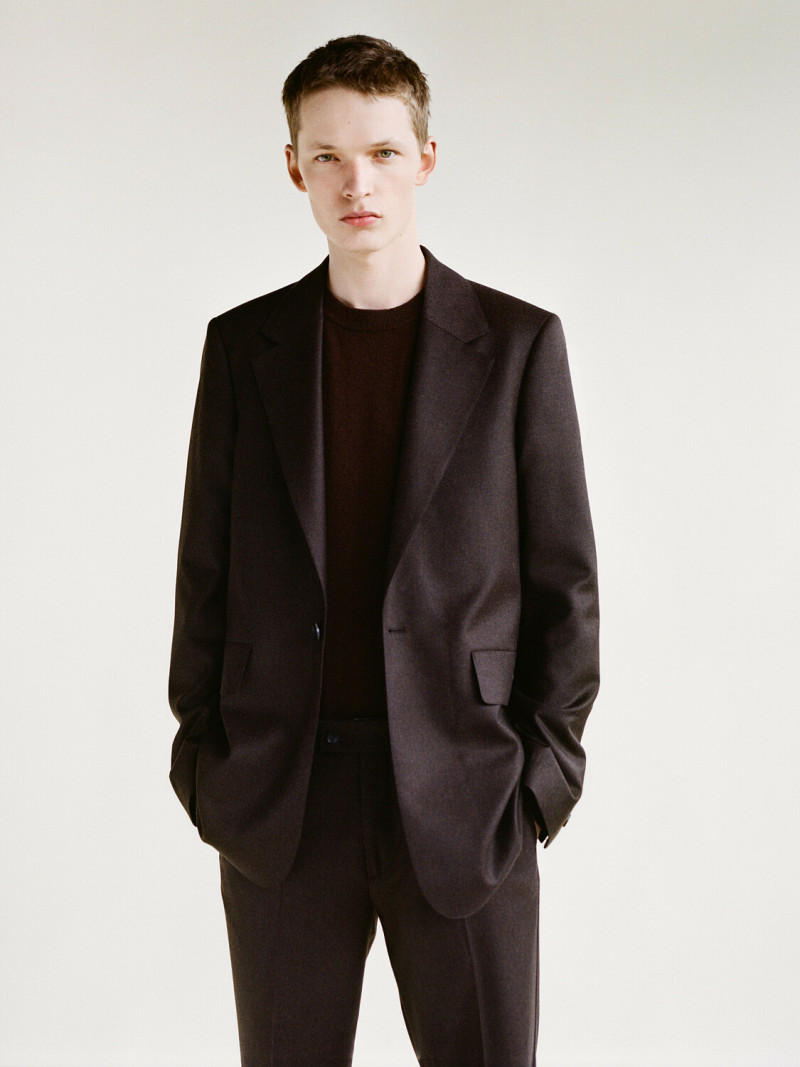 Photo of model David Kenvesh - ID 729434